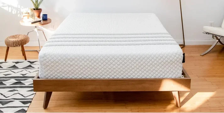 Leesa Sapira Hybrid Mattress – Queen – Sanitized & Recompacted – Free Shipping