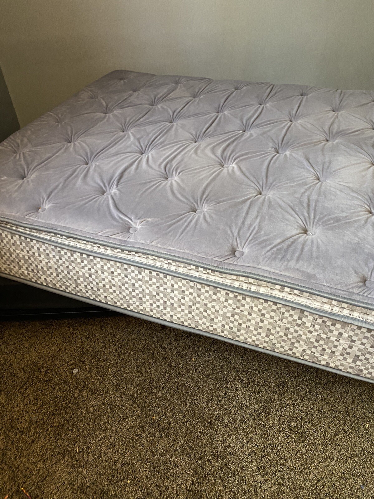 Mattress full size