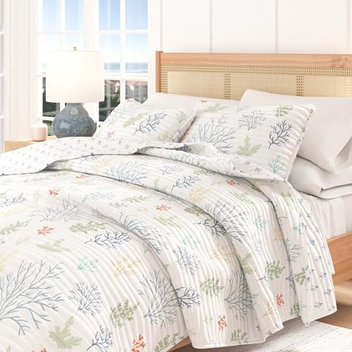 Coastal Quilt Set – 3-Piece Full/Queen Size Coral Full/Queen Pastel Coral