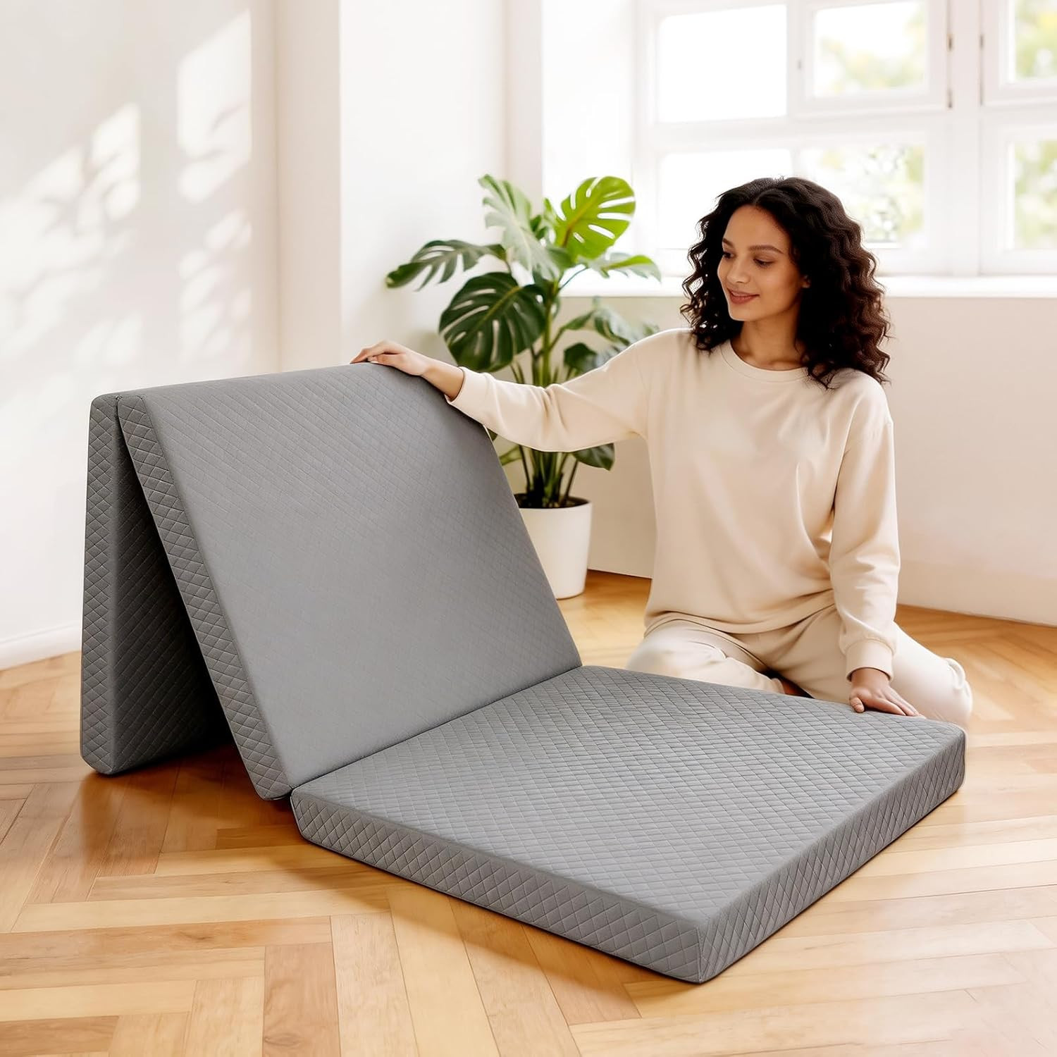 Tri-Folding Mattress, 3 Inch Portable Folding Mattress Topper with a Collapsible